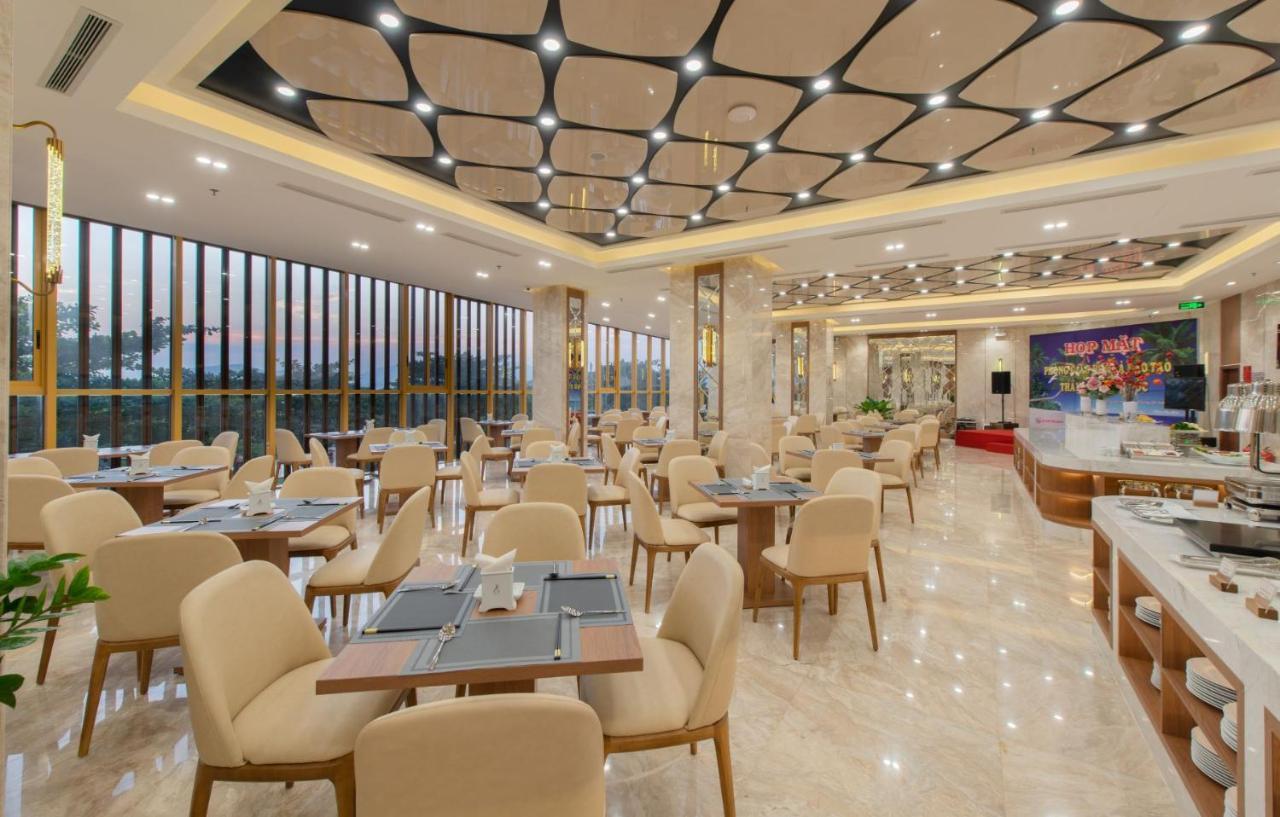 Khách sạn Grand Gosia 4*