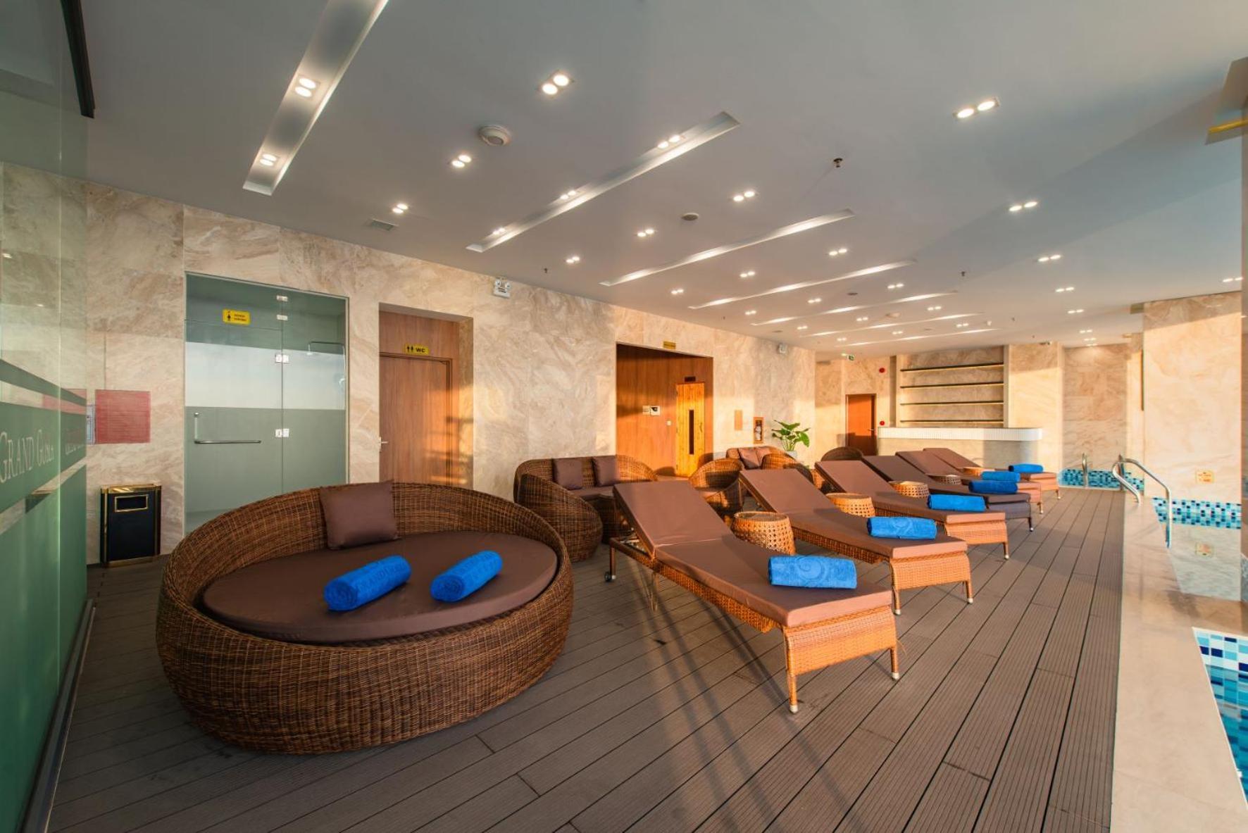 Khách sạn Grand Gosia Nha Trang