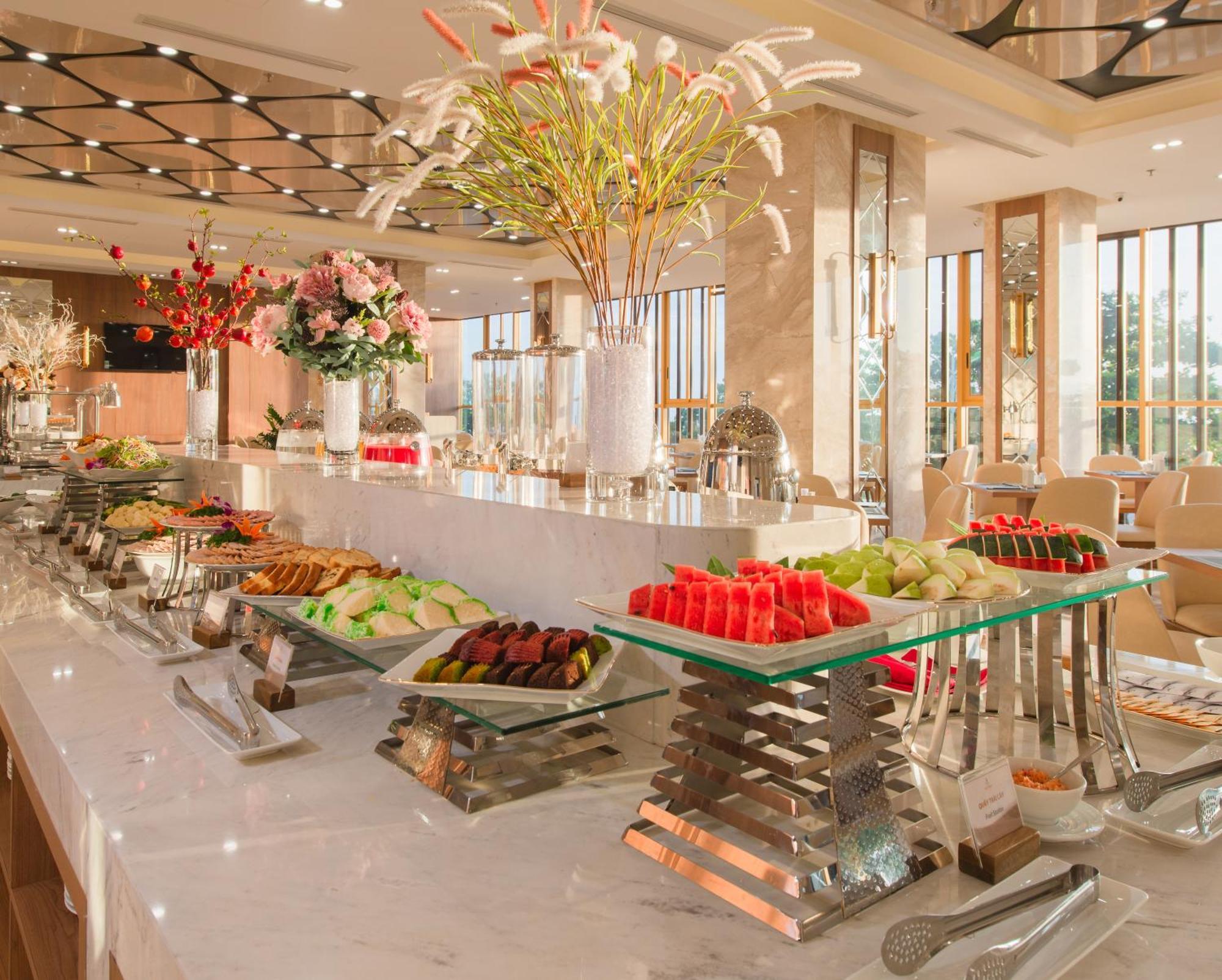 Khách sạn Grand Gosia 4*